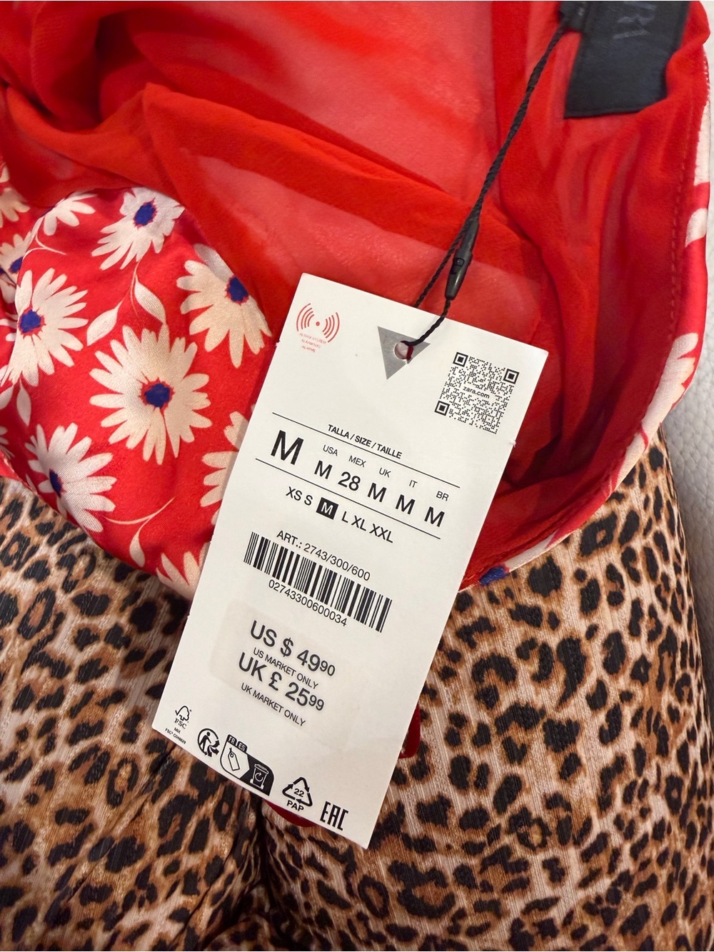 Zara Red Daisy Halter Mini Dress - Picture 8 of 8